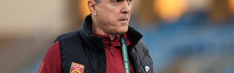 中国官网-媒体人：有很多让安东尼奥去国足的声音，只能说不要害安东尼奥了