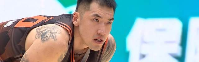 开元体育-高诗岩单节15分，山东男篮4连胜紧追前4 18岁射手成奇兵 砍下11分